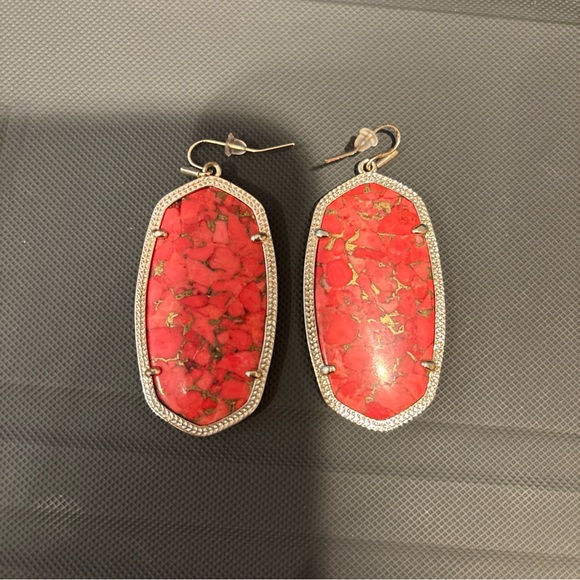 Kendra Scott Red and Gold Earrings - Picture 2 of 2